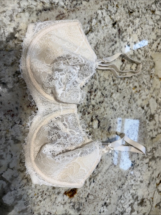 Victoria's Secret Other - Victorias Secret Lace Balconette Bra in Ivory - Women's Intimates & Sleepwear
